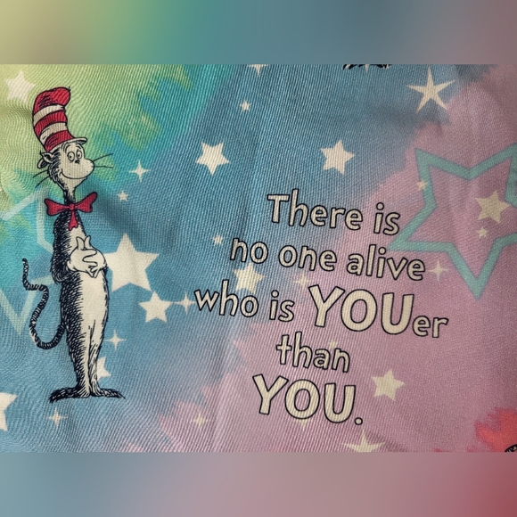 NEW Cat In The Hat Tooniforms Dr. Seuss V-Neck Scrub Top Small Licensed NWT - Picture 15 of 17